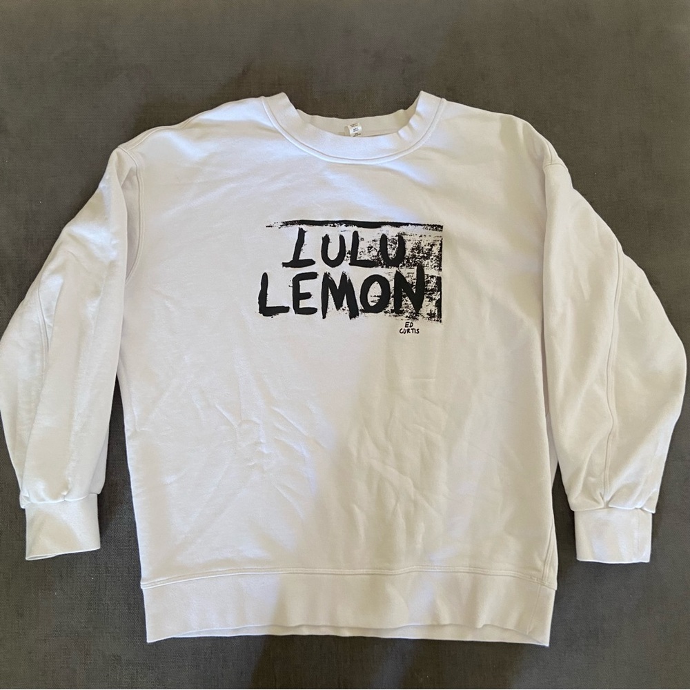 Lululemon Sz 4 Perfectly oversized crew *Ed Curtis rare white